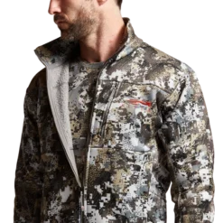 'Sitka' Men's Traverse Jacket - Whitetail : Elevated II -Carhart Clothing Shop IMG SITKA WT 2022 600028 EV Traverse Jacket Optifade Elevated II 592p Studio 00207 1024x1024@2x