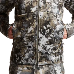 'Sitka' Men's Traverse Jacket - Whitetail : Elevated II -Carhart Clothing Shop IMG SITKA WT 2022 600028 EV Traverse Jacket Optifade Elevated II 592p Studio 00221 1024x1024@2x