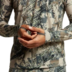 'Sitka' Core Lightweight Crew Shirt - Big Game : Optifade Open Country -Carhart Clothing Shop Img SITKA BG 2021 10064 OB Mens Core Lightweight Crew LS Optifade Open Country Studio 0008 1024x1024@2x