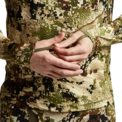 'Sitka' Men's Core Lightweight Crew Shirt - Big Game : Turkey : Optifade Subalpine -Carhart Clothing Shop Img SITKA BG 2021 10064 SA Mens Core Lightweight Crew LS Optifade Subalpine Studio 0108 1024x1024@2x