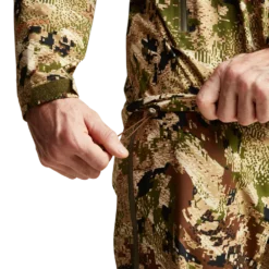 'Sitka' Men's Dew Point Jacket - Optifade Subalpine -Carhart Clothing Shop Img SITKA BG 2021 50254 SA Mens Dew Point Jacket Optifade Subalpine 1000p Studio 0759 1024x1024@2x