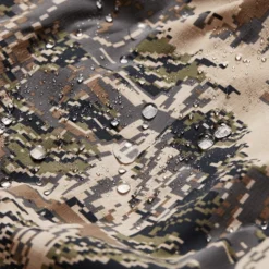 'Sitka' Men's Ambient Jacket - Big Game : Optifade Open Country -Carhart Clothing Shop img SITKA BG 2022 600043 OB Ambient Jacket Optifade Open Country Studio 00827 1024x1024@2x